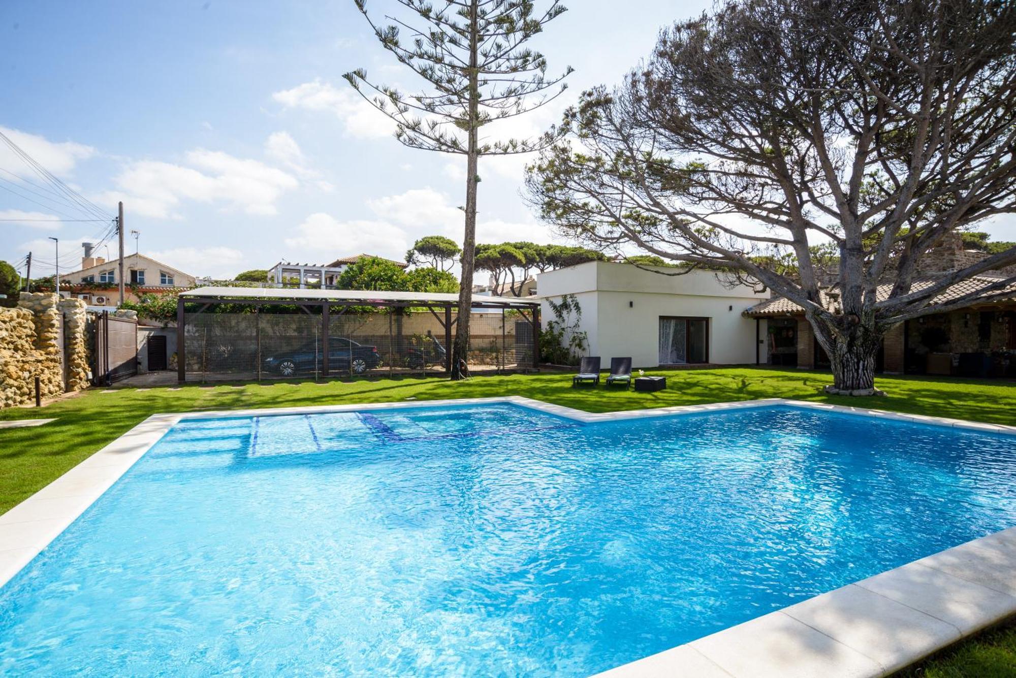 הוילה צ'יקלנה דה לה פרונטרה Casa Dago מראה חיצוני תמונה